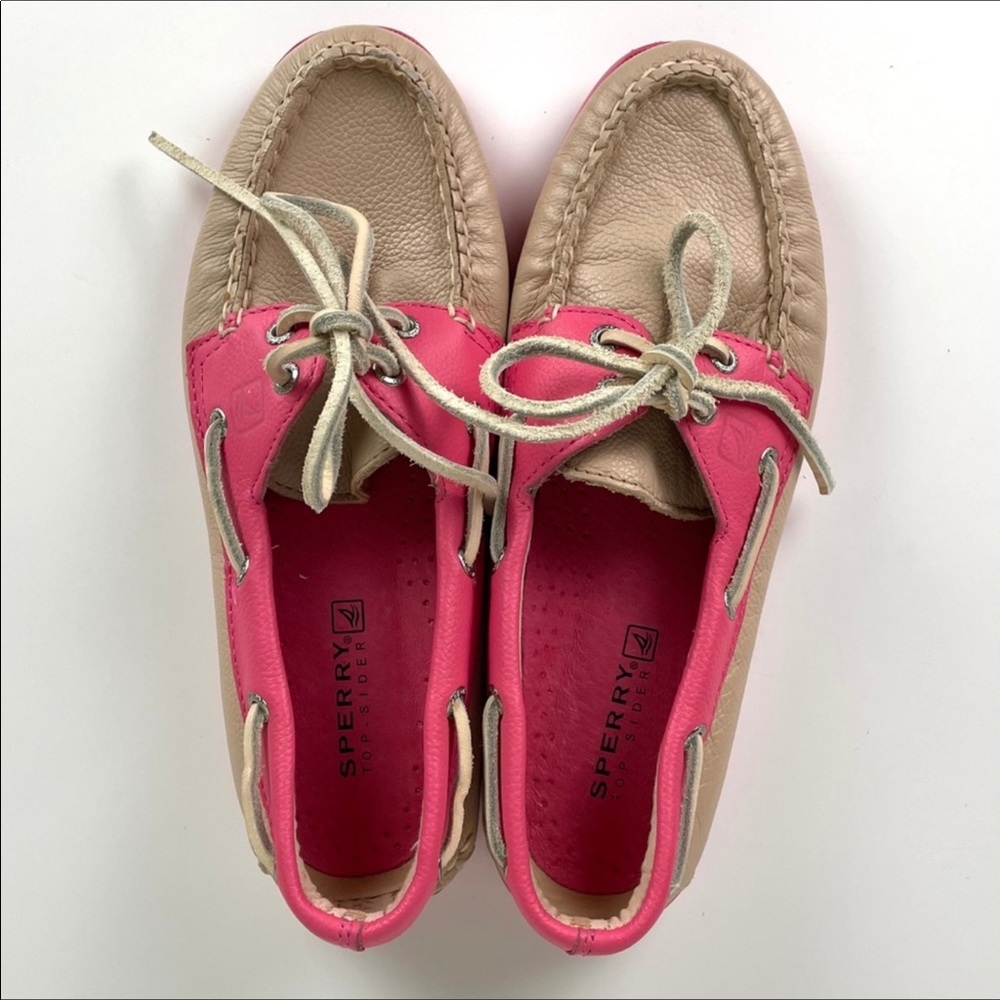 RARE🦩NEW Pink and Tan Sperry Top-Sider 2-Eye Boat Shoes⚓️ size 6.5